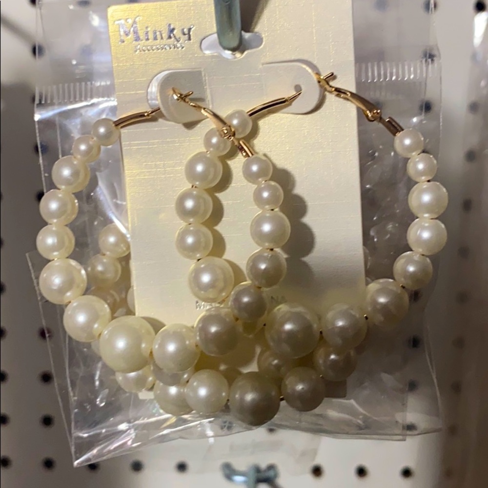 Pearl Hoops